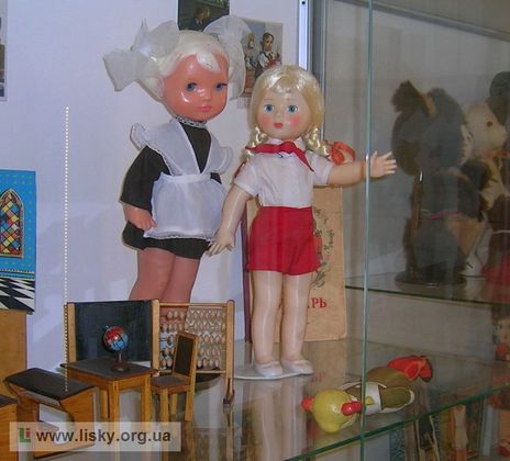 Виставка донецької іграшки в Києві