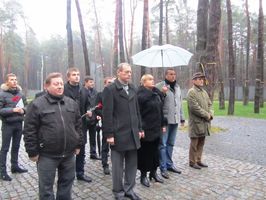 Вшанування пам'яті жертв політичних репресій у Дніпровському районі