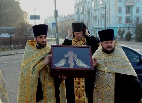 Перебування православних святинь у храмі на ДВРЗ