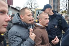 Киевляне мешают полиции наводить порядок