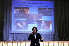 Голос Майдану - в гостях у школярів Дніпровського району
