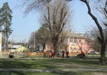 Збір шин на вулиці Макаренка у місцевості ДВРЗ (Дніпровський район)