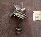 Австралійська пальма стала міні-скульптурою у Києві