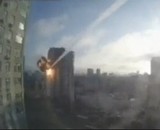 Видео попадания российской ракеты в жилой дом Киева
