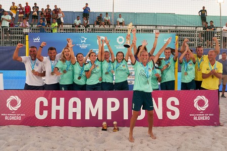 Клуб пляжного футбола из Одесской области завоевал золото на Кубке чемпионов мира