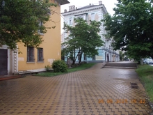 Історичні сходи в центрі ДВРЗ