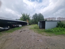 Стоянка автомобілів біля Калдьобки на ДВРЗ