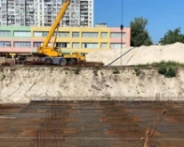 У школі на Березняках продовжують будувати укриття