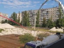 У школі на Березняках продовжують будувати укриття