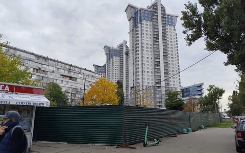 Громадська організація з Березняків захищає сквер від забудови Громадська організація з Березняків захищає сквер від забудови