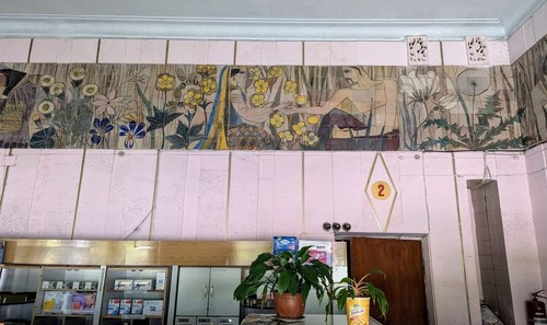 Керамічним панно в аптеці на Нивках можуть надати охоронний статус