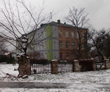 У школі на ДВРЗ ремонтують огорожу