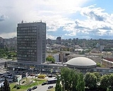 У Києві проінспектували хід реставрації «Летючої тарілки»