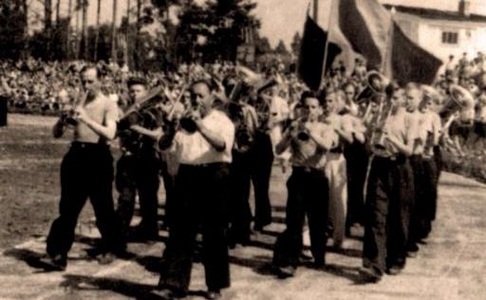 Уривки з книги «ДВРЗ»