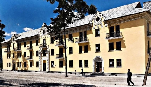 Про київські будинки, зведені німецькими військовополоненими