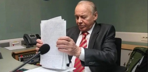 За участі чи за участю? Як правильно? 
