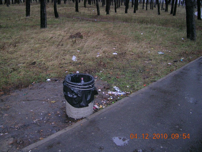 Паркові урни для сміття на ДВРЗ